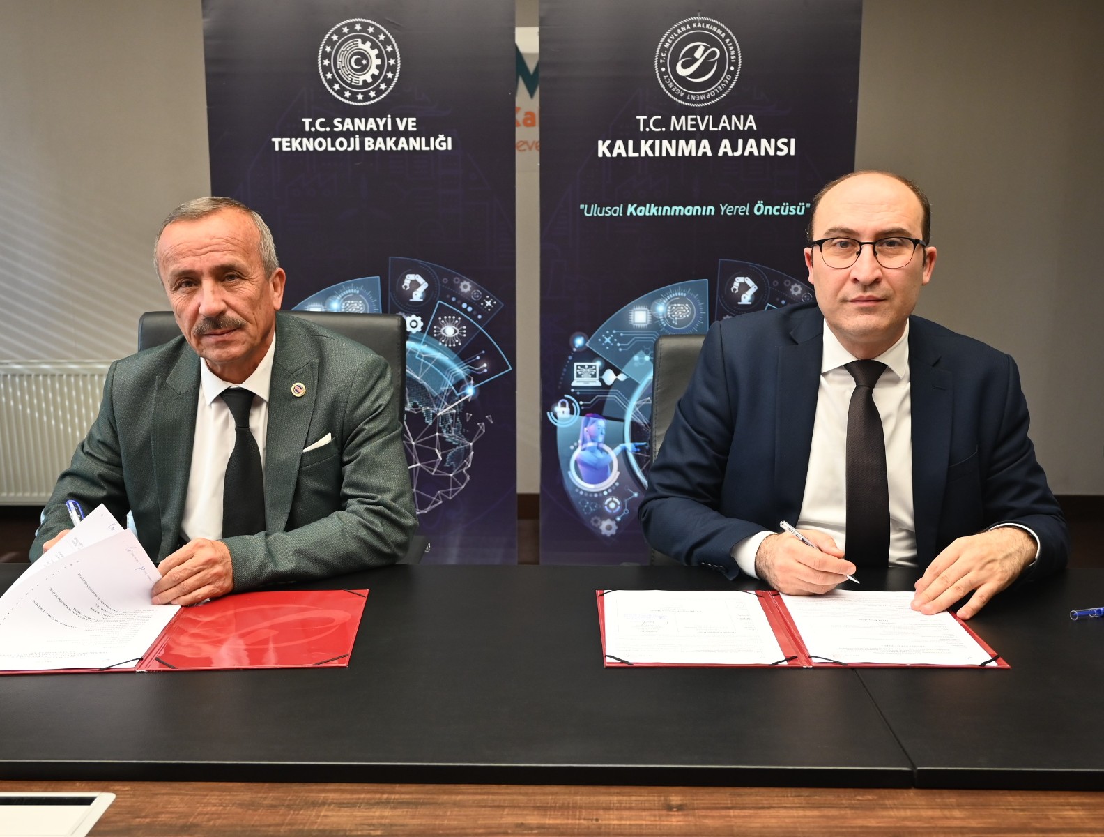 MEVKA’dan Yalıhüyük’te Tekstil Sektörüne…