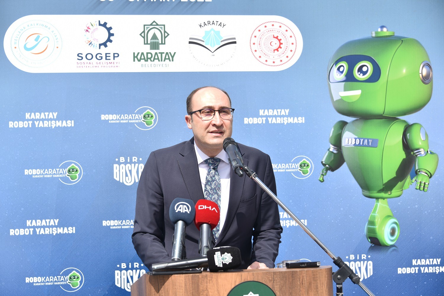 Karatay’da Robotlar Yarışıyor